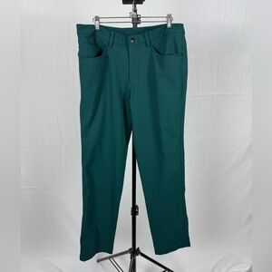 Lululemon Men’s Straight Leg Pant, 6-Pocket Size 34x33, Forest Green